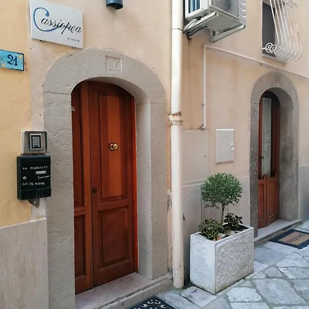 Alojamento de Acomodação e Pequeno-almoço Cassiopea Gaeta